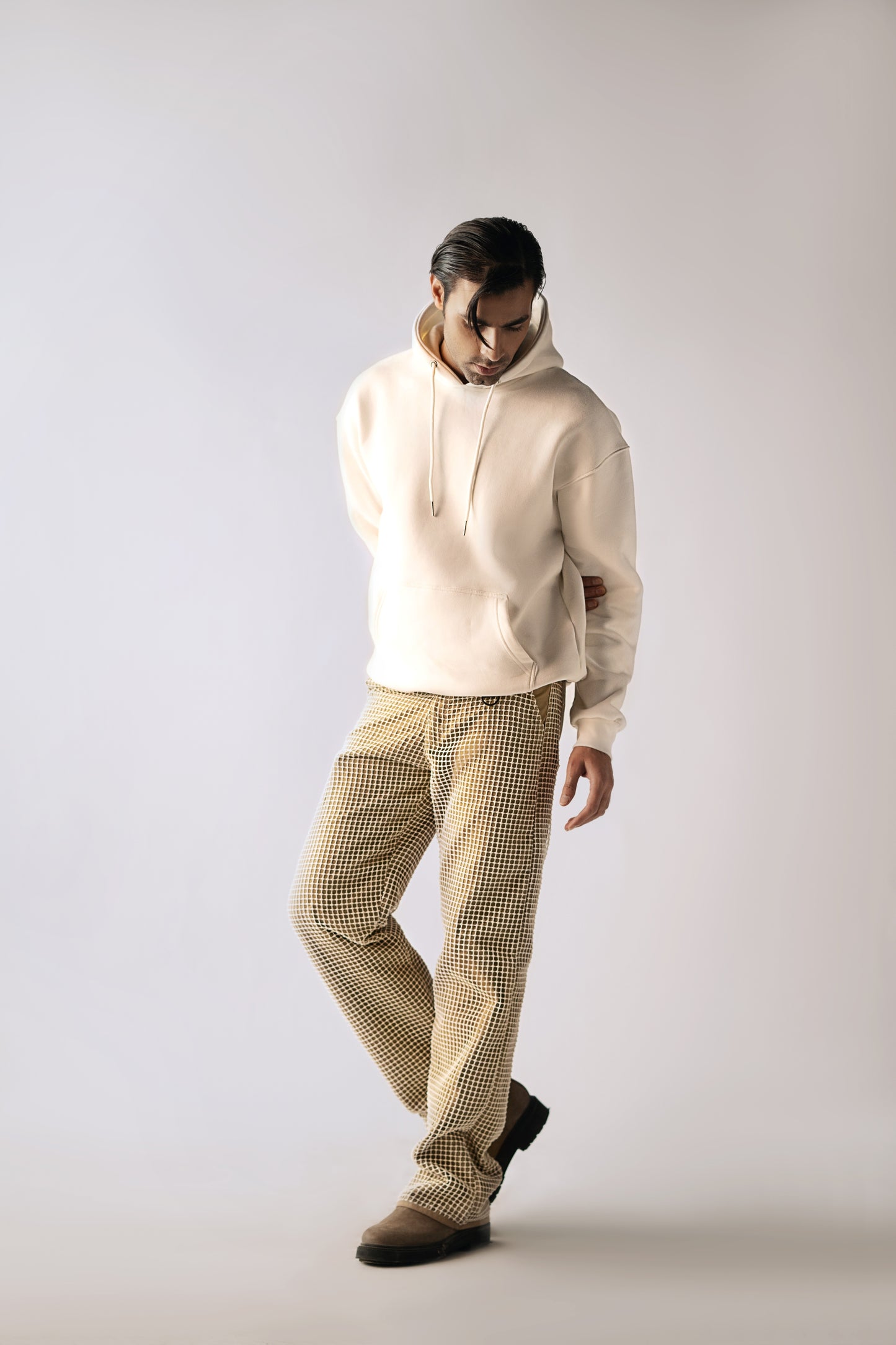 Dont be Cliche Hoodie (Unisex)