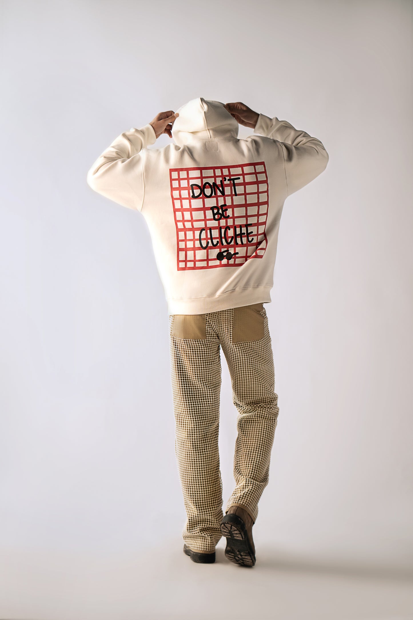 Dont be Cliche Hoodie (Unisex)